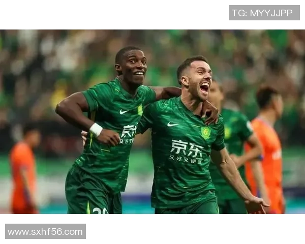 北京国安迎战东京FC争夺亚冠小组赛关键胜利的激烈对决